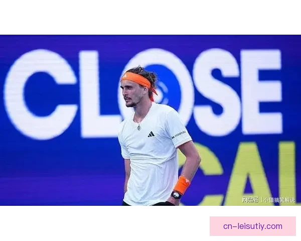 阿卡达成全四强对阵兹维列夫