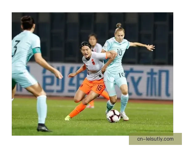 杨莉娜随时待命回应国家队召唤