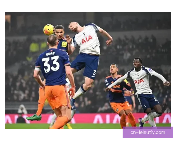 四帅轮换危局今热刺似昔日纽卡